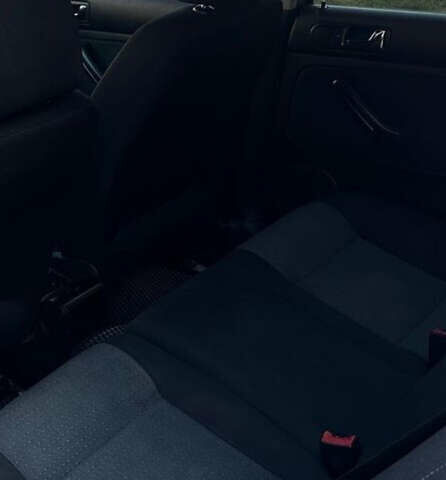 Серый Фольксваген Гольф, объемом двигателя 1.4 л и пробегом 223 тыс. км за 5000 $, фото 58 на Automoto.ua