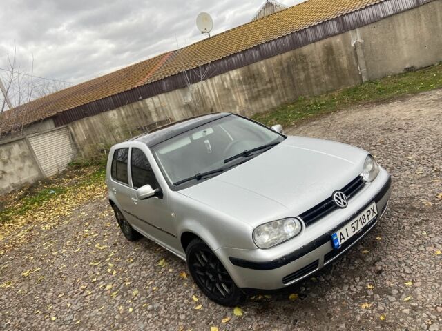 Серый Фольксваген Гольф, объемом двигателя 1.6 л и пробегом 300 тыс. км за 3350 $, фото 1 на Automoto.ua