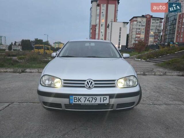 Серый Фольксваген Гольф, объемом двигателя 1.6 л и пробегом 143 тыс. км за 4450 $, фото 7 на Automoto.ua