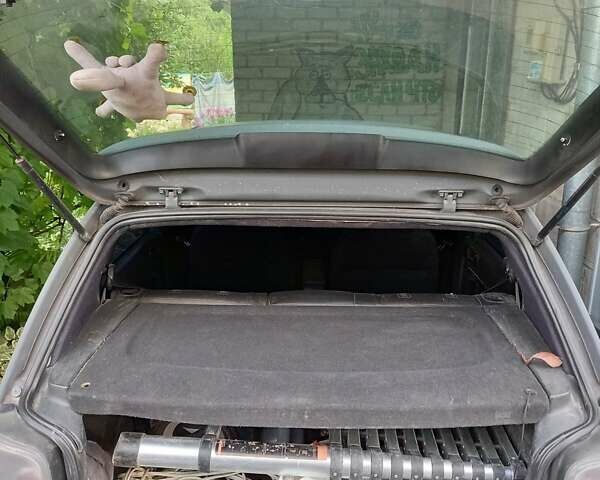 Серый Фольксваген Гольф, объемом двигателя 1.4 л и пробегом 200 тыс. км за 4200 $, фото 1 на Automoto.ua