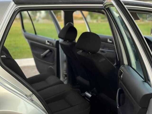 Серый Фольксваген Гольф, объемом двигателя 1.9 л и пробегом 337 тыс. км за 1750 $, фото 12 на Automoto.ua