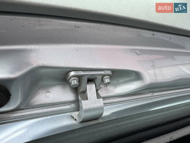 Серый Фольксваген Гольф, объемом двигателя 1.6 л и пробегом 178 тыс. км за 4999 $, фото 30 на Automoto.ua