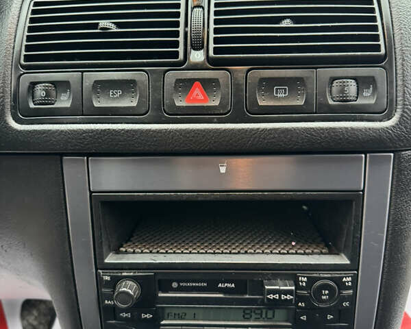 Сірий Фольксваген Гольф, об'ємом двигуна 1.6 л та пробігом 178 тис. км за 4100 $, фото 36 на Automoto.ua