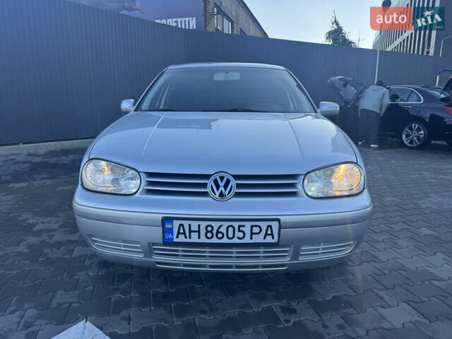 Серый Фольксваген Гольф, объемом двигателя 1.6 л и пробегом 188 тыс. км за 4600 $, фото 1 на Automoto.ua