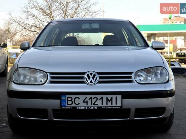 Серый Фольксваген Гольф, объемом двигателя 1.6 л и пробегом 146 тыс. км за 5700 $, фото 4 на Automoto.ua