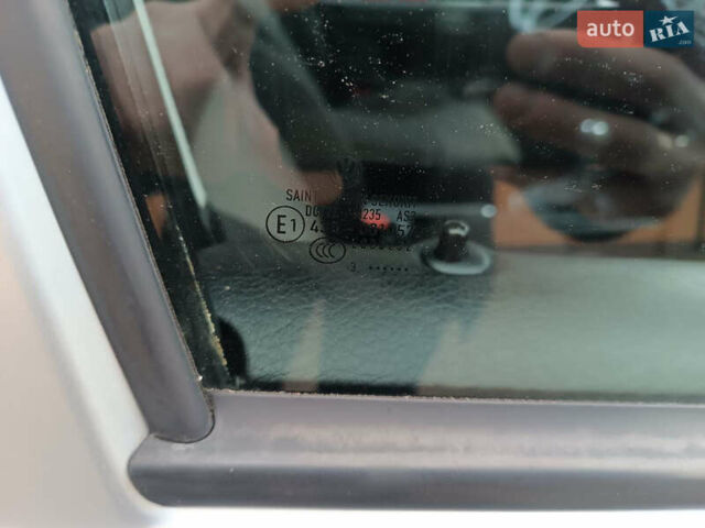 Серый Фольксваген Гольф, объемом двигателя 1.6 л и пробегом 226 тыс. км за 5250 $, фото 110 на Automoto.ua