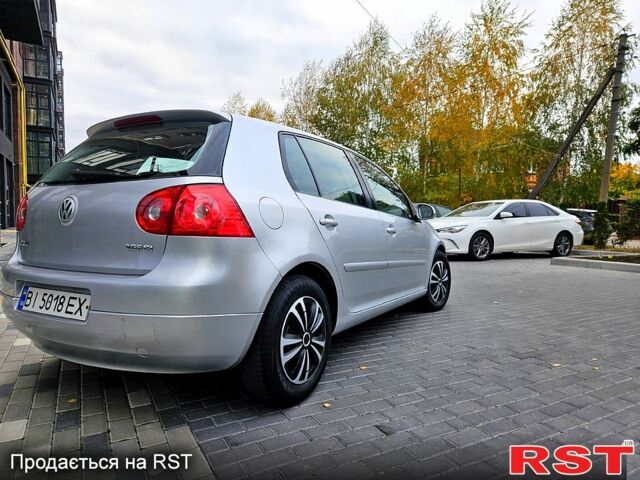 Серый Фольксваген Гольф, объемом двигателя 1.6 л и пробегом 235 тыс. км за 4350 $, фото 4 на Automoto.ua