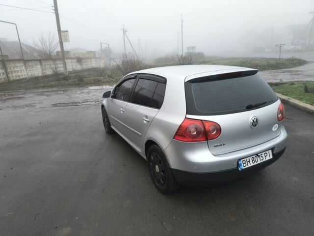 Серый Фольксваген Гольф, объемом двигателя 1.4 л и пробегом 253 тыс. км за 4900 $, фото 5 на Automoto.ua