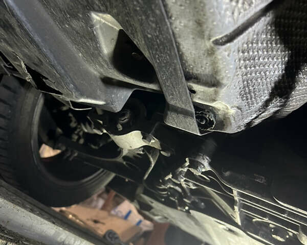 Серый Фольксваген Гольф, объемом двигателя 1.9 л и пробегом 375 тыс. км за 5200 $, фото 10 на Automoto.ua