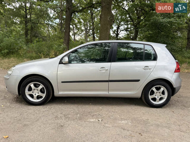 Сірий Фольксваген Гольф, об'ємом двигуна 1.4 л та пробігом 215 тис. км за 5350 $, фото 5 на Automoto.ua