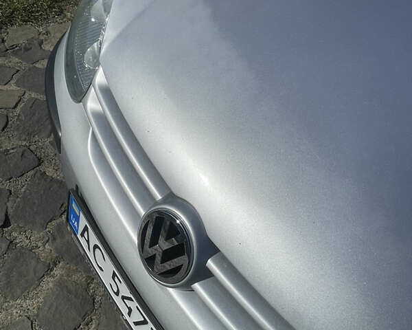 Серый Фольксваген Гольф, объемом двигателя 1.39 л и пробегом 190 тыс. км за 5500 $, фото 9 на Automoto.ua