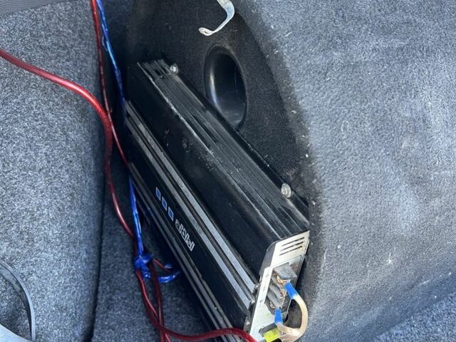 Серый Фольксваген Гольф, объемом двигателя 1.4 л и пробегом 280 тыс. км за 4200 $, фото 15 на Automoto.ua