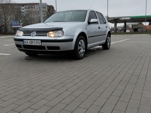 Серый Фольксваген Гольф, объемом двигателя 1.4 л и пробегом 470 тыс. км за 3700 $, фото 1 на Automoto.ua