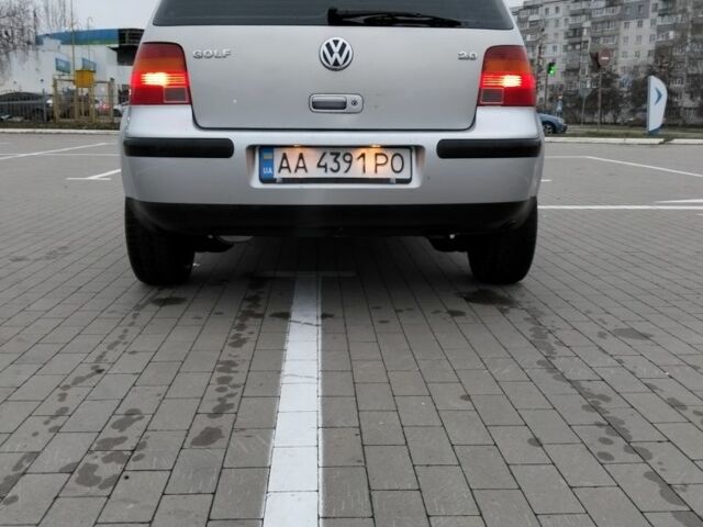 Серый Фольксваген Гольф, объемом двигателя 1.4 л и пробегом 470 тыс. км за 3700 $, фото 5 на Automoto.ua