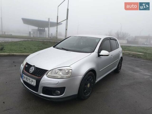 Серый Фольксваген Гольф, объемом двигателя 1.4 л и пробегом 253 тыс. км за 4900 $, фото 1 на Automoto.ua