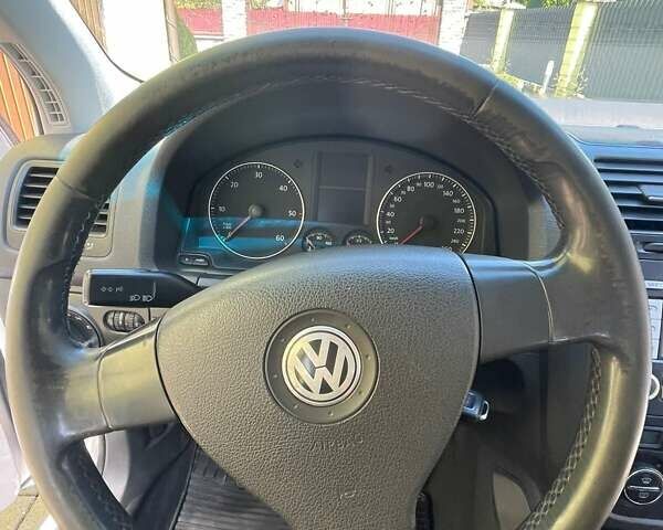 Сірий Фольксваген Гольф, об'ємом двигуна 1.9 л та пробігом 300 тис. км за 4600 $, фото 8 на Automoto.ua