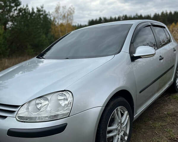 Серый Фольксваген Гольф, объемом двигателя 1.4 л и пробегом 245 тыс. км за 4900 $, фото 13 на Automoto.ua