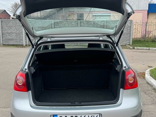 Серый Фольксваген Гольф, объемом двигателя 1.4 л и пробегом 216 тыс. км за 5850 $, фото 11 на Automoto.ua