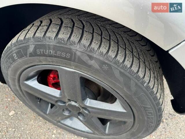 Фольксваген Гольф 2004 в Конотопе на Automoto.ua Серый Фольксваген Гольф, объемом двигателя 1.9 л и пробегом 330 тыс. км за 5750 $, фото 10 на Automoto.ua