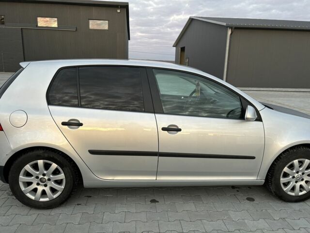 Сірий Фольксваген Гольф, об'ємом двигуна 1.6 л та пробігом 222 тис. км за 4400 $, фото 4 на Automoto.ua