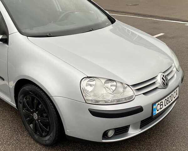 Серый Фольксваген Гольф, объемом двигателя 1.6 л и пробегом 250 тыс. км за 5800 $, фото 11 на Automoto.ua