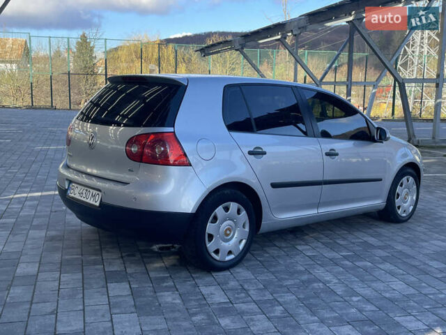 Серый Фольксваген Гольф, объемом двигателя 1.6 л и пробегом 214 тыс. км за 5670 $, фото 13 на Automoto.ua