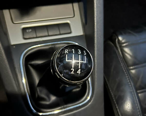 Серый Фольксваген Гольф, объемом двигателя 1.9 л и пробегом 375 тыс. км за 5200 $, фото 24 на Automoto.ua