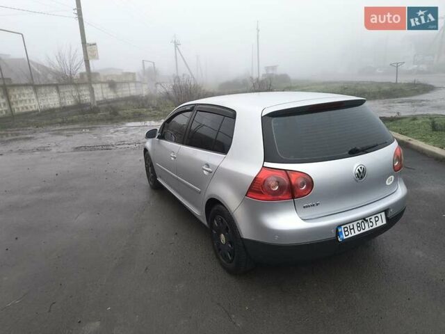 Серый Фольксваген Гольф, объемом двигателя 1.4 л и пробегом 253 тыс. км за 4900 $, фото 8 на Automoto.ua