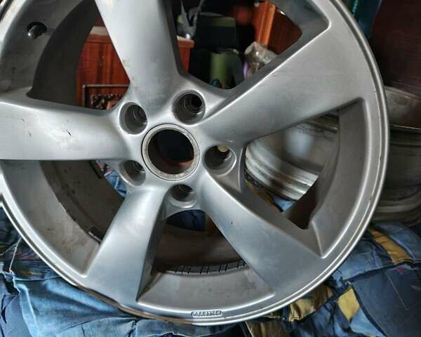 Серый Фольксваген Гольф, объемом двигателя 1.6 л и пробегом 200 тыс. км за 6500 $, фото 2 на Automoto.ua