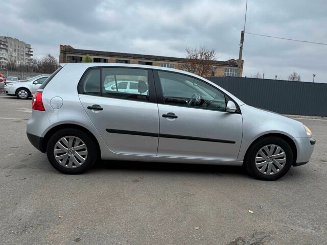 Серый Фольксваген Гольф, объемом двигателя 1.4 л и пробегом 216 тыс. км за 5850 $, фото 3 на Automoto.ua