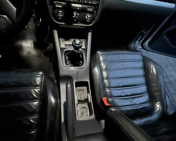 Серый Фольксваген Гольф, объемом двигателя 1.9 л и пробегом 375 тыс. км за 5200 $, фото 25 на Automoto.ua