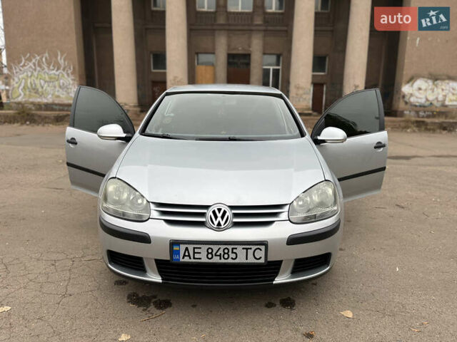Сірий Фольксваген Гольф, об'ємом двигуна 1.4 л та пробігом 264 тис. км за 5300 $, фото 3 на Automoto.ua