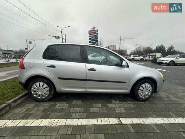 Сірий Фольксваген Гольф, об'ємом двигуна 1.39 л та пробігом 141 тис. км за 5200 $, фото 5 на Automoto.ua