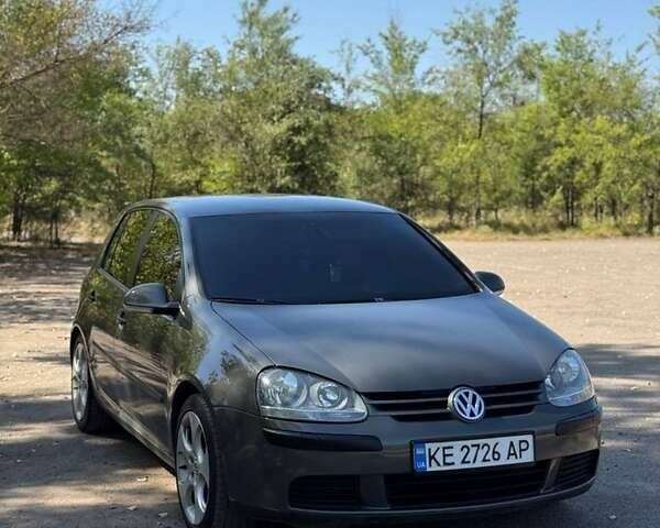 Серый Фольксваген Гольф, объемом двигателя 2 л и пробегом 280 тыс. км за 6500 $, фото 11 на Automoto.ua