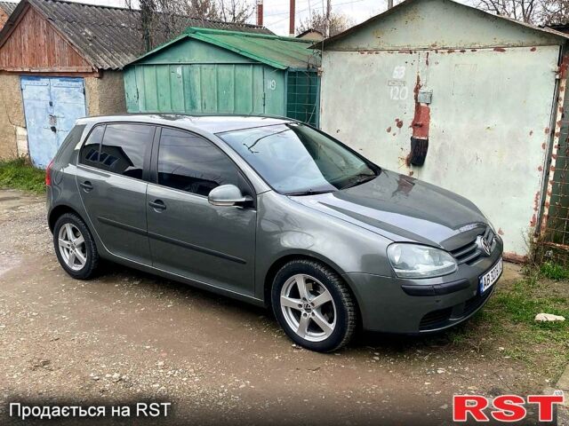 Серый Фольксваген Гольф, объемом двигателя 1.6 л и пробегом 260 тыс. км за 5100 $, фото 5 на Automoto.ua