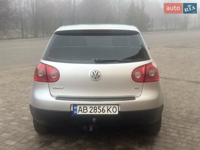 Серый Фольксваген Гольф, объемом двигателя 1.6 л и пробегом 281 тыс. км за 5200 $, фото 6 на Automoto.ua
