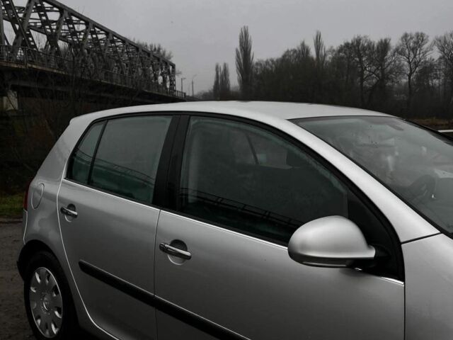 Серый Фольксваген Гольф, объемом двигателя 1.6 л и пробегом 219 тыс. км за 6800 $, фото 4 на Automoto.ua