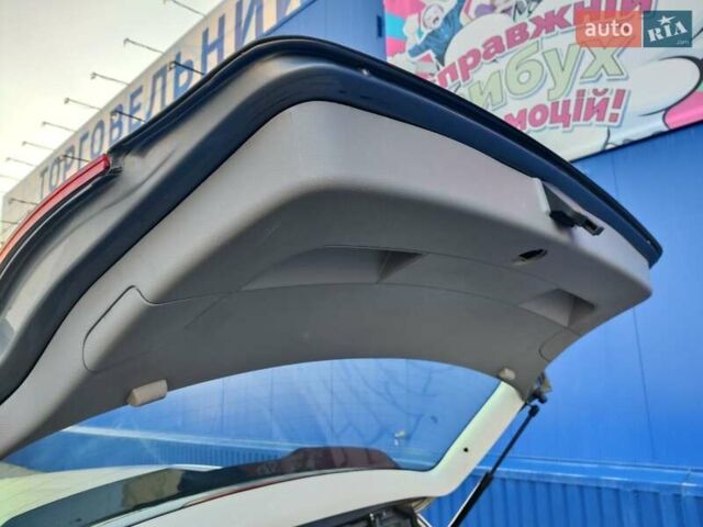 Сірий Фольксваген Гольф, об'ємом двигуна 1.6 л та пробігом 203 тис. км за 6850 $, фото 39 на Automoto.ua