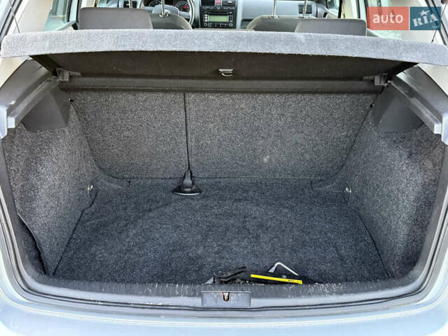 Серый Фольксваген Гольф, объемом двигателя 1.6 л и пробегом 229 тыс. км за 5600 $, фото 36 на Automoto.ua