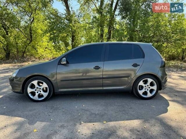 Серый Фольксваген Гольф, объемом двигателя 2 л и пробегом 280 тыс. км за 6500 $, фото 3 на Automoto.ua