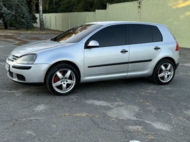 Серый Фольксваген Гольф, объемом двигателя 1.6 л и пробегом 290 тыс. км за 4999 $, фото 12 на Automoto.ua