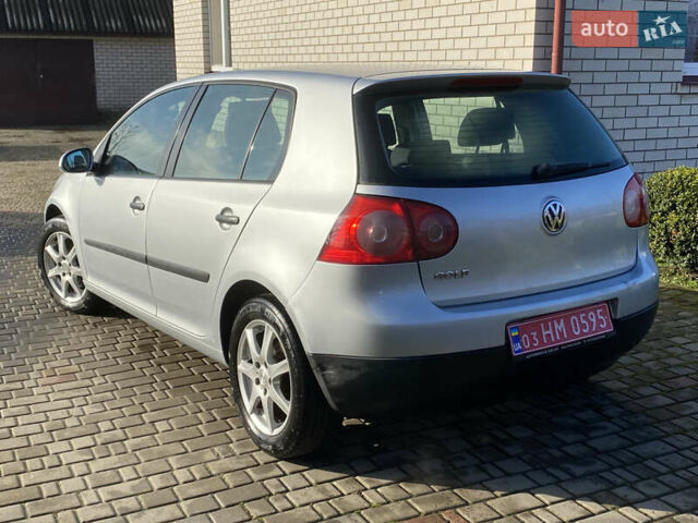 Серый Фольксваген Гольф, объемом двигателя 1.4 л и пробегом 255 тыс. км за 4100 $, фото 3 на Automoto.ua