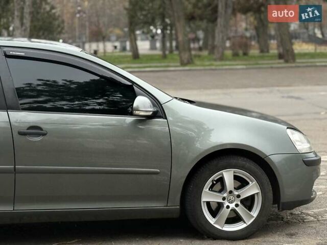 Серый Фольксваген Гольф, объемом двигателя 1.9 л и пробегом 380 тыс. км за 6199 $, фото 10 на Automoto.ua
