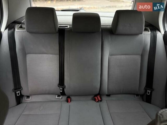 Серый Фольксваген Гольф, объемом двигателя 1.9 л и пробегом 380 тыс. км за 6199 $, фото 27 на Automoto.ua