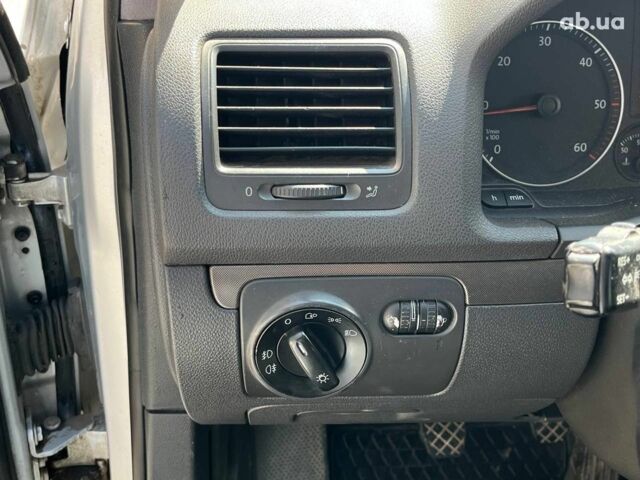 Серый Фольксваген Гольф, объемом двигателя 1.9 л и пробегом 383 тыс. км за 5690 $, фото 13 на Automoto.ua