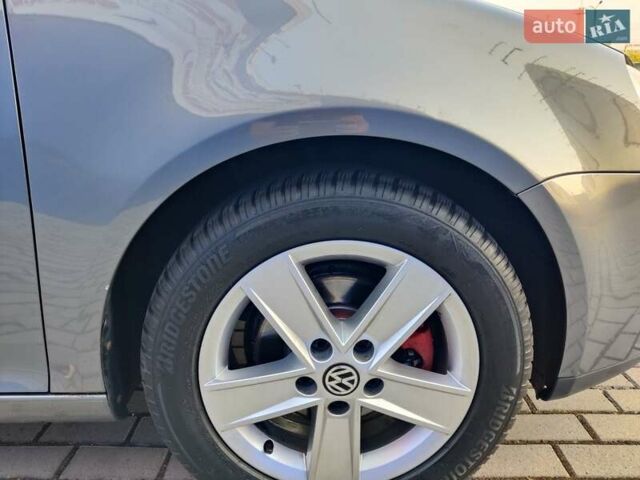 Сірий Фольксваген Гольф, об'ємом двигуна 1.6 л та пробігом 203 тис. км за 6850 $, фото 40 на Automoto.ua