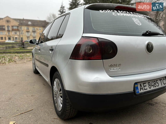 Сірий Фольксваген Гольф, об'ємом двигуна 1.4 л та пробігом 264 тис. км за 5300 $, фото 8 на Automoto.ua