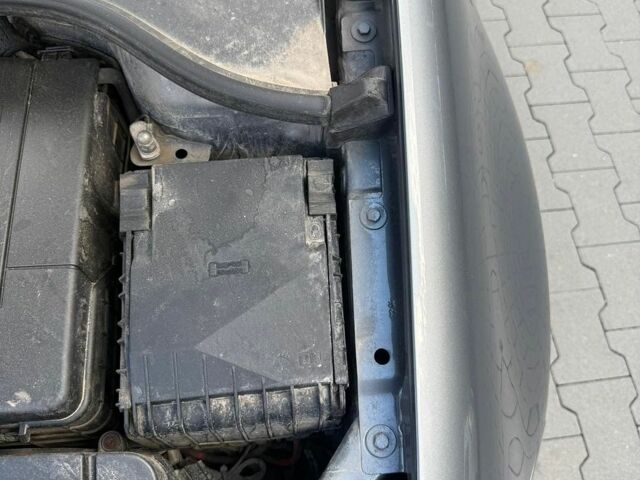 Сірий Фольксваген Гольф, об'ємом двигуна 1.6 л та пробігом 232 тис. км за 4600 $, фото 4 на Automoto.ua