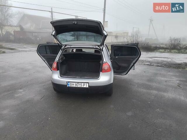 Серый Фольксваген Гольф, объемом двигателя 1.4 л и пробегом 253 тыс. км за 4900 $, фото 4 на Automoto.ua