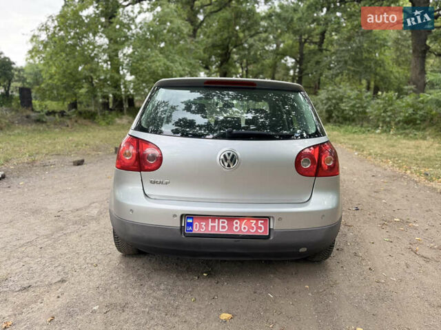 Сірий Фольксваген Гольф, об'ємом двигуна 1.4 л та пробігом 215 тис. км за 5350 $, фото 3 на Automoto.ua